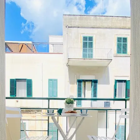 Dai 3 Santi Λέτσε